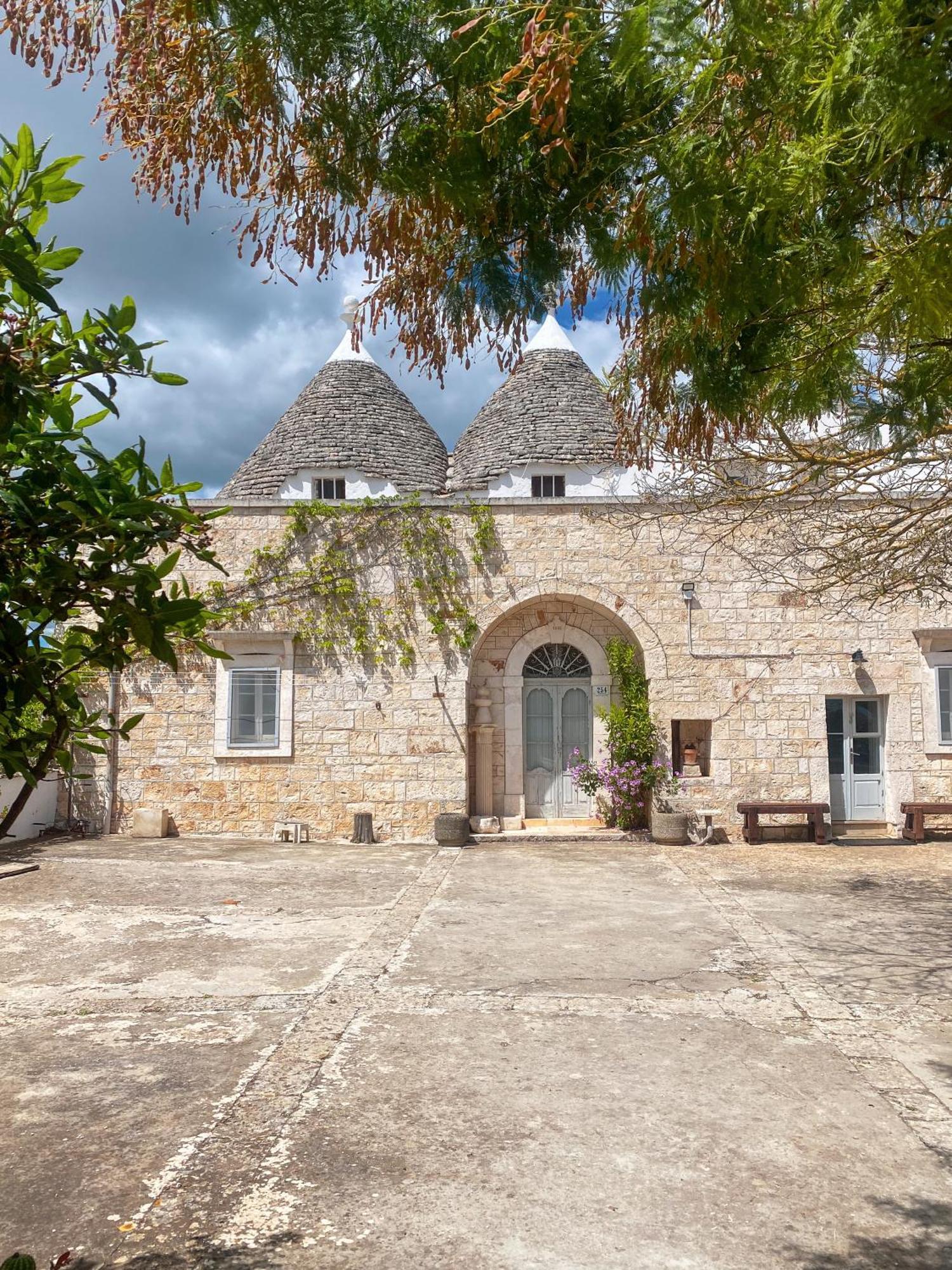 Ferienwohnung Trullo Pinto Locorotondo Exterior foto
